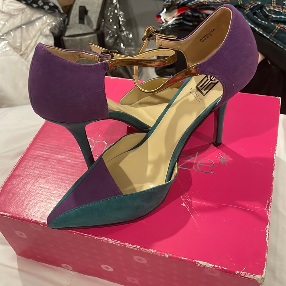 Shoe dazzle